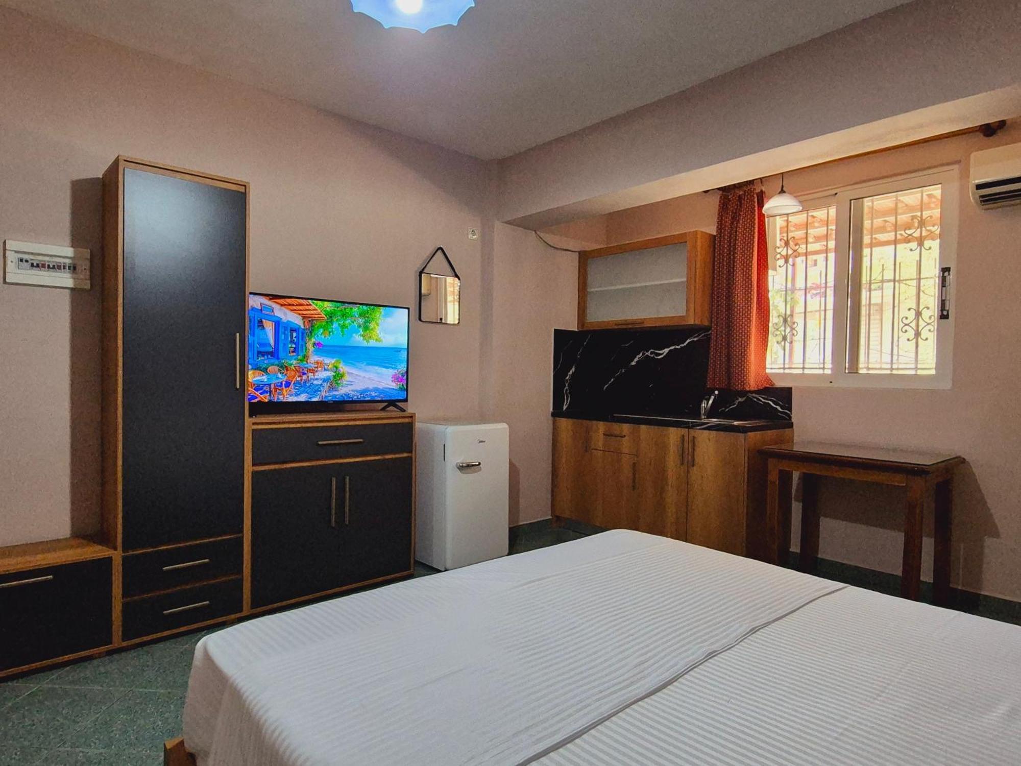 Barca Rooms Sarande Exterior photo